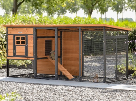 Rabbit hutch Judy · Brown · 232x100x105cm