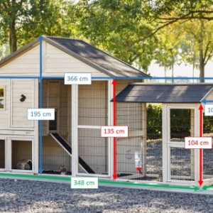 Various dimensions of the rabbit hutch Holiday Large