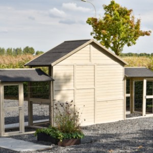 Have a look on the backside of chickencoop Holiday large
