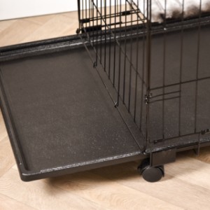 Cat cage Level with a removable plastic tray