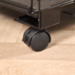 The cat cage Level is mobile thanks to the convenient wheels under the cage