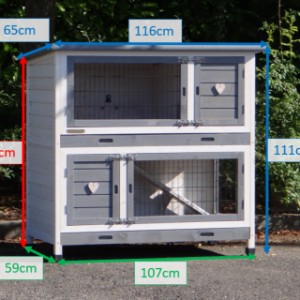 Various dimensions of the guinea pig hutch Kim