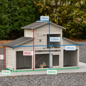 Different sizes of the rabbit hutch Annemieke