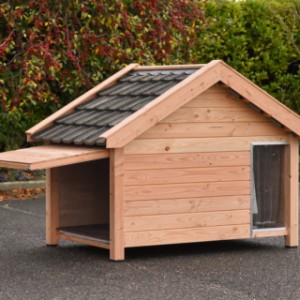 The insulated Turbo doghouse has a side flap that can remain open
