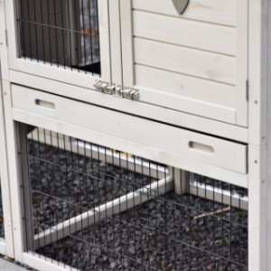 The night house of the Prestige Medium features a practical plastic slide-out tray.