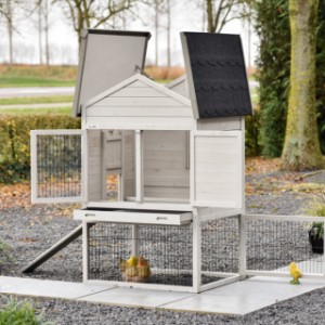 The Prestige Medium has many doors and hatches for easy cleaning.