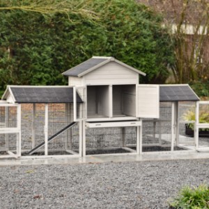 The Prestige Medium has many doors and hatches for easy cleaning.