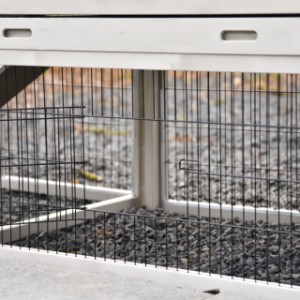 The mesh panel under the night shelter of the Prestige Medium has a small door.