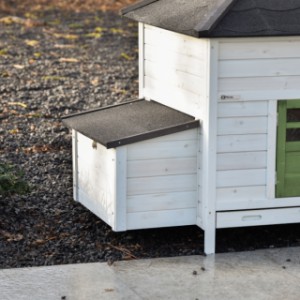 This is the nesting box of Ambiance Large