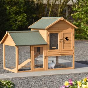 Rabbit hutch Action is suitable for 1–3 rabbits