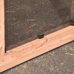 The plexiglass set is supplied including mounting materials