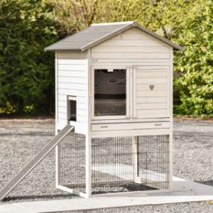 The rabbit hutch Prestige Large is suitable for 2 à 4 rabbits