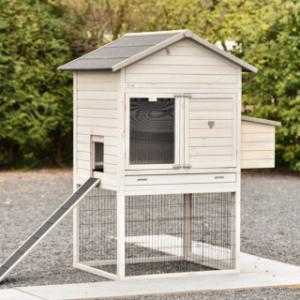 Prestige Large Chicken Coop – A charming and stylish chicken coop that stands out in any garden