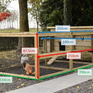 Various dimensions of the chickencoop Eggy with run and laying nest