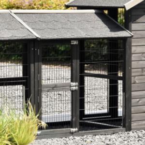 Intermediate Run Space Medium Black Anti-Chew