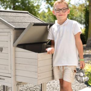 The laying nest Small can be connected to the Prestige & Holiday Small