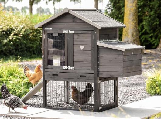 Chickencoop Prestige Small Black with laying nest · 114x72x122cm