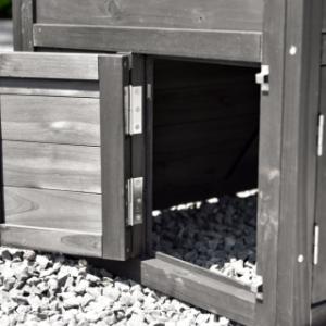 Rabbit hutch Holiday Small is provided with an exit hatch