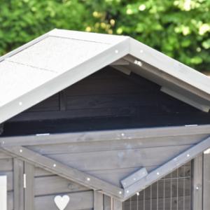 Rabbit hutch Holiday Small has a practical storage attick