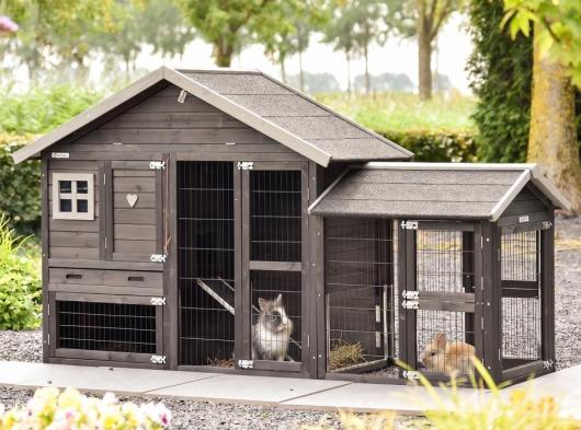 Rabbit hutch Holiday Small Black with run Space 227x73x128cm