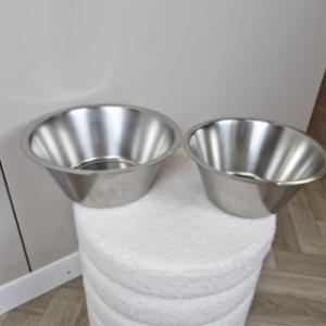 Separate water bowls - front view