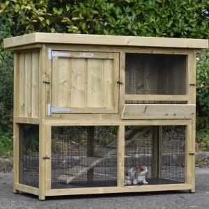 Front view rabbit hutch