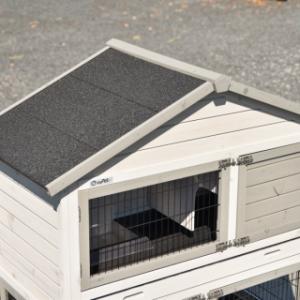 The Excellent Medium rabbit hutch is fitted with roofing felt