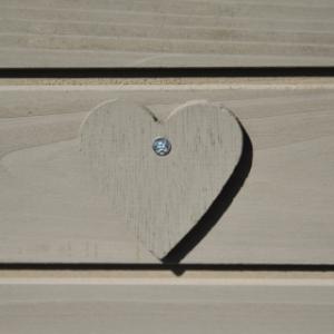 Loving detail of the rabbit hutch Excellent Medium