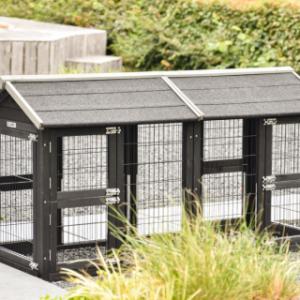 A view of the back of the Space Small Black cat run