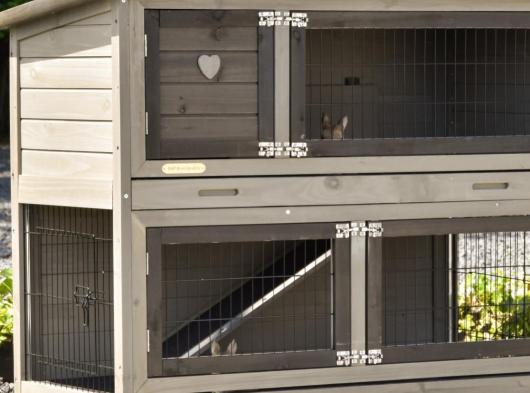 Plexiglass insulation kit · for rabbit hutch Adrian