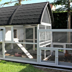 Nice and large rabbit house Kathedraal Luxe XXL