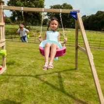 Playtower Cascade with slides and swing offers a lot of space