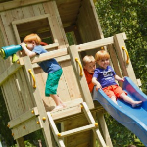 Play equipment Beach Hut will be delivered inclusive plastic slide