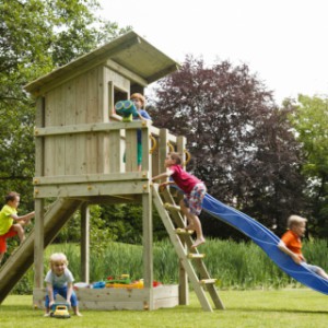 Play equipment Beach hut will be deliverd with 2 slides