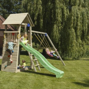 The Belvedere High playset comes with a climbing wall.