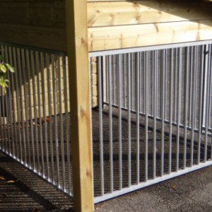 Have a look on the backside of dog kennel Rex 3