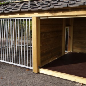 The dog kennel Rex 3 has a large sleeping compartment