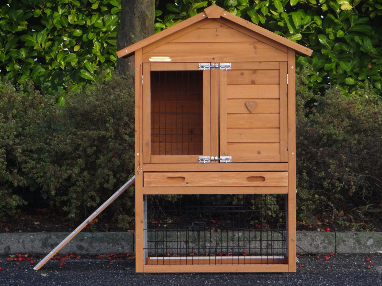 Chew proof rabbit hutch Prestige Small