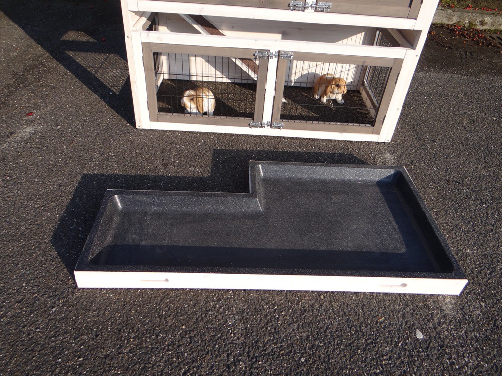 Rabbit house Regular Medium + 2 runs & insulation