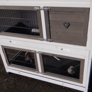 Rabbit hutch Excellent Medium has 2 trays