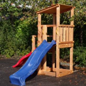 Wooden playtower Cascade will be delivered with 2 plastic slides