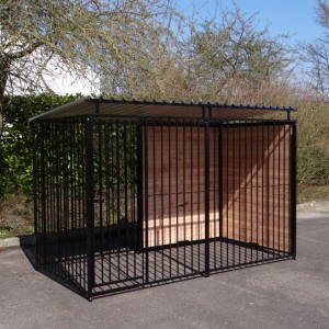 Dogkennel FERM Black with roof 1,5x3m