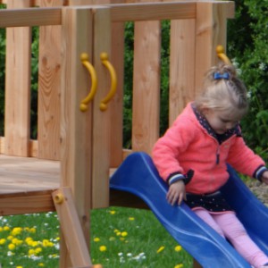 The high Pagoda play structure comes with a slide included.